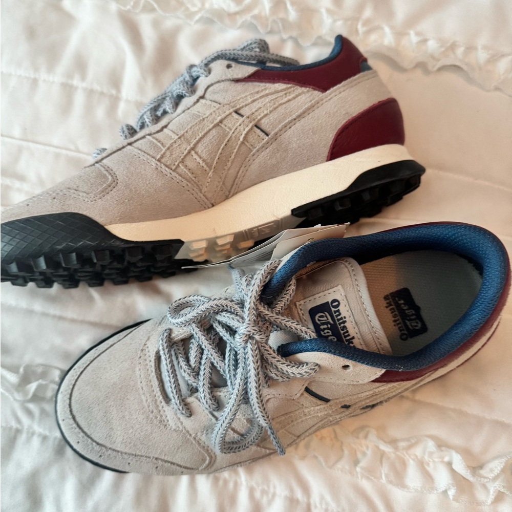 ASICS Onitsuka Tiger Sneakers, NWT, Gray suede, Size 6.5 women’s (5 men’s)